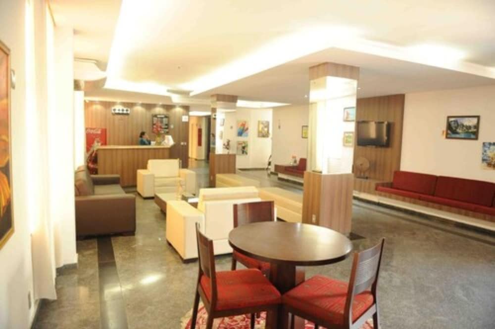 Garden Hotel 18/26