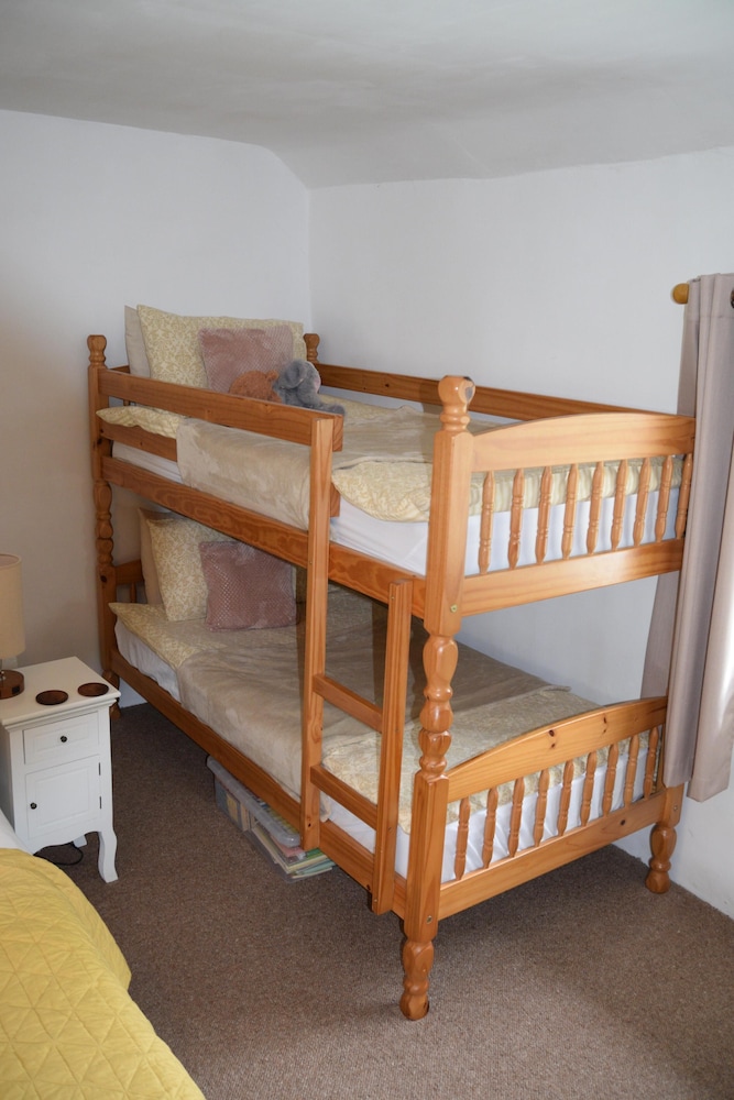 Sweetbriar Cottage B&B 7/49