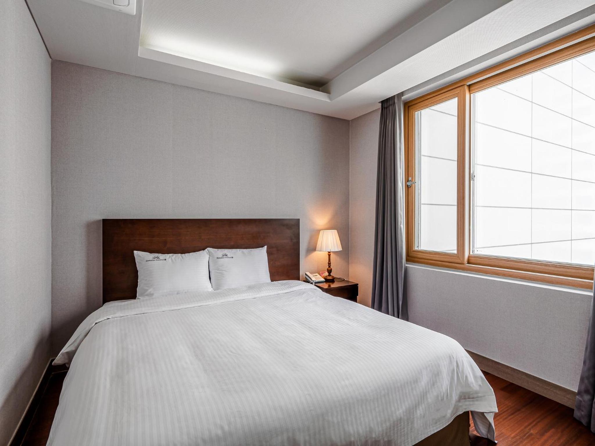 Royal, Ocean, Suite