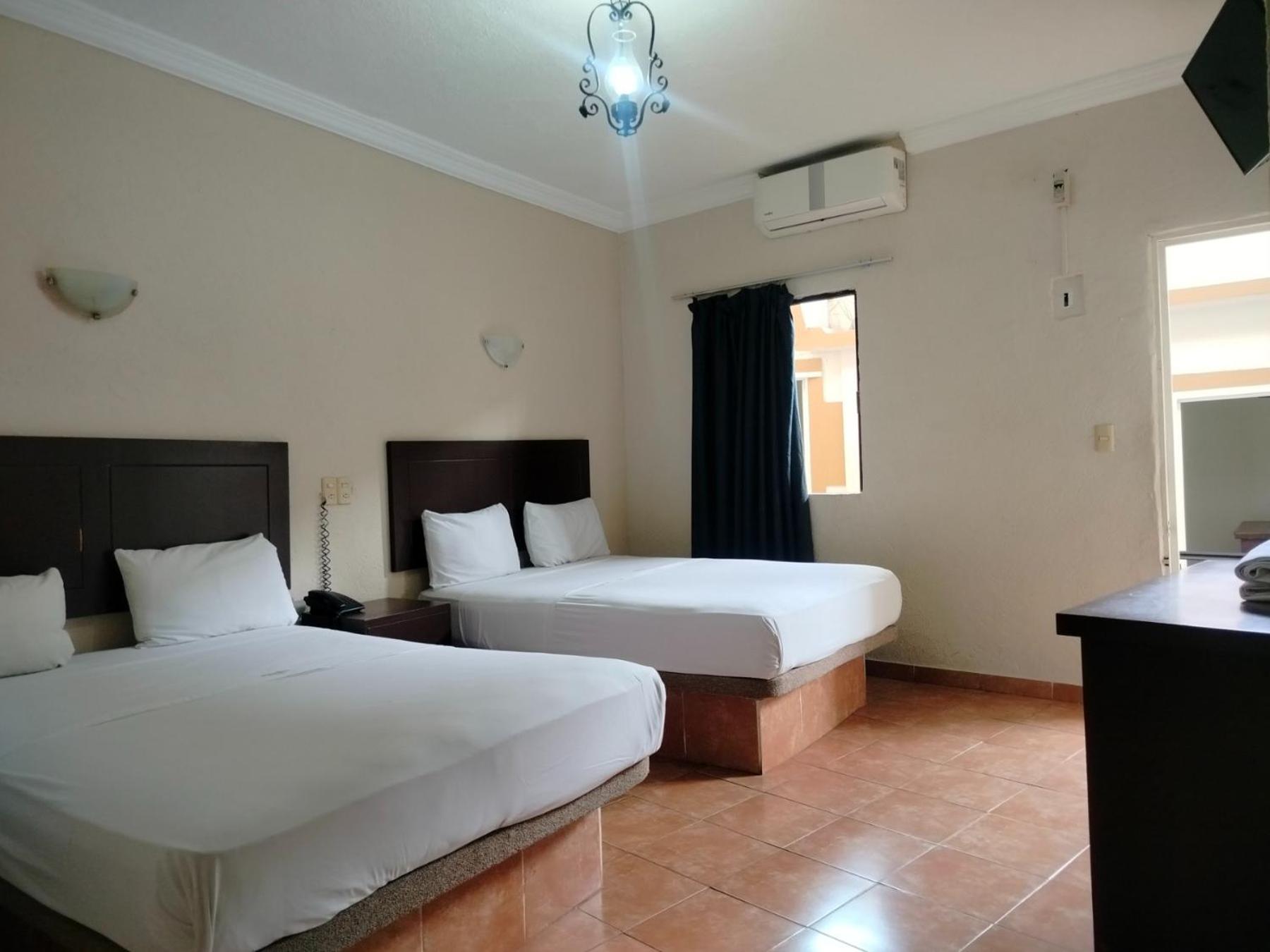 غرفة قياسية ثلاثية، OYO Hotel Plaza Veracruz Centro Historico 8/10