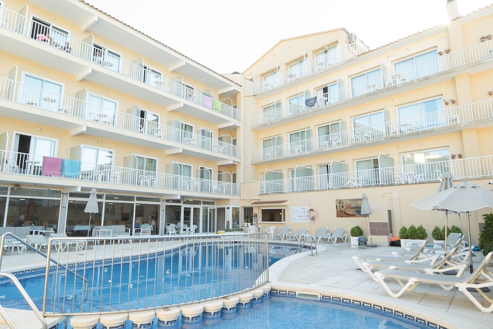 Hotel S Agoita 1/50