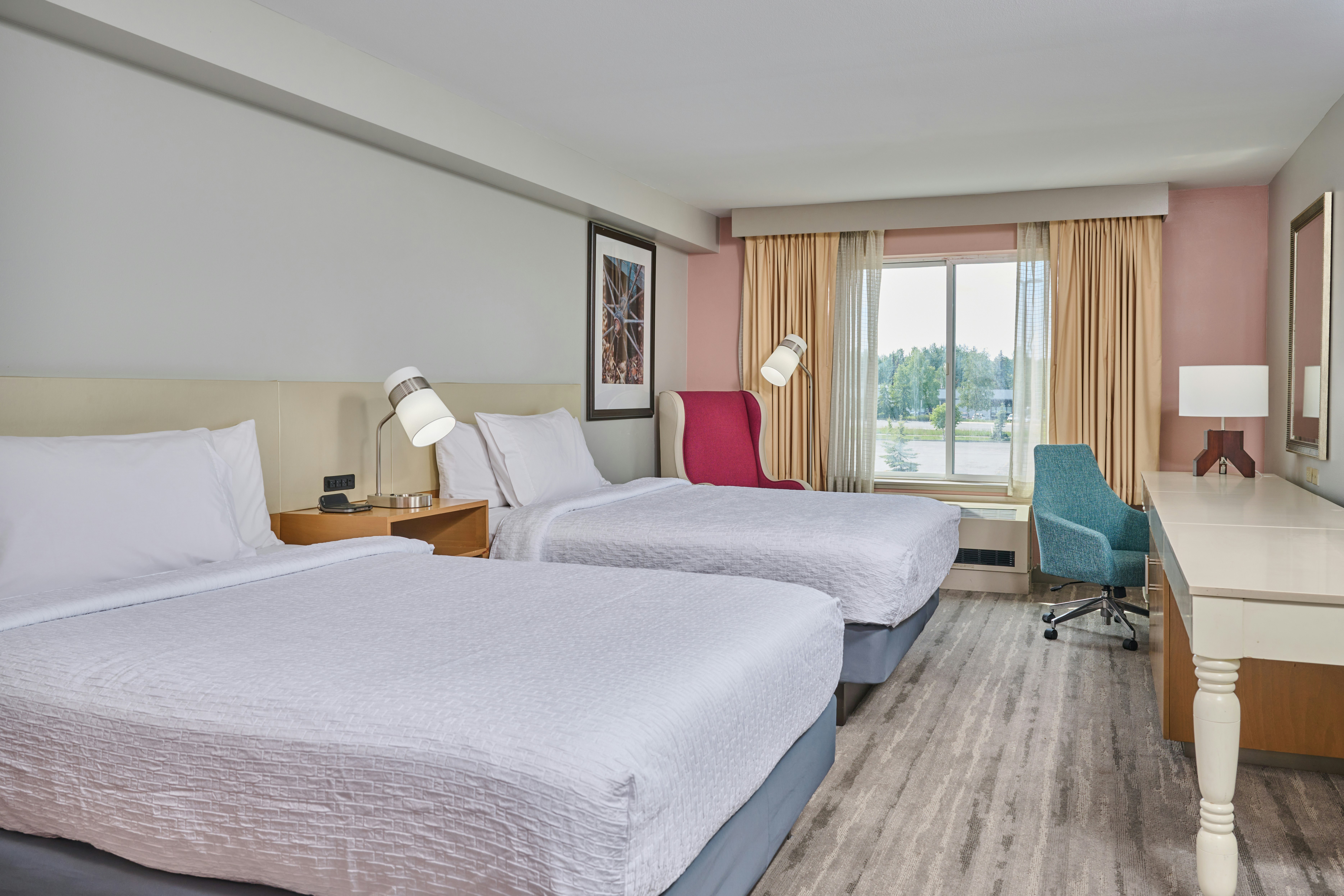 ROOM, 2 QUEEN BEDS, MOUNTAIN VIEW