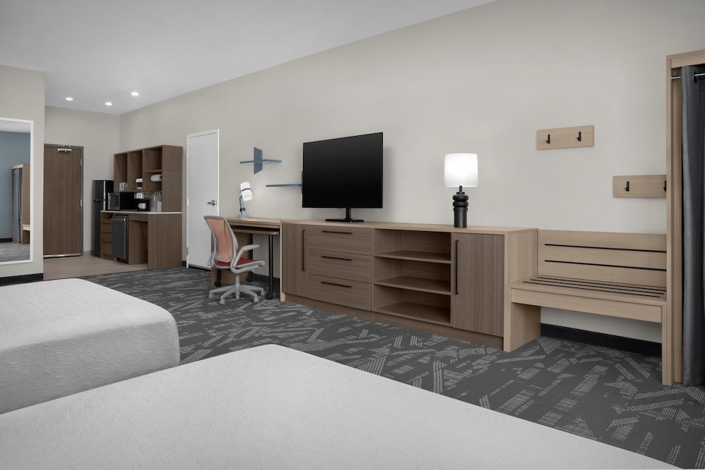 Home2 Suites by Hilton El Paso East Loop 375 36/50