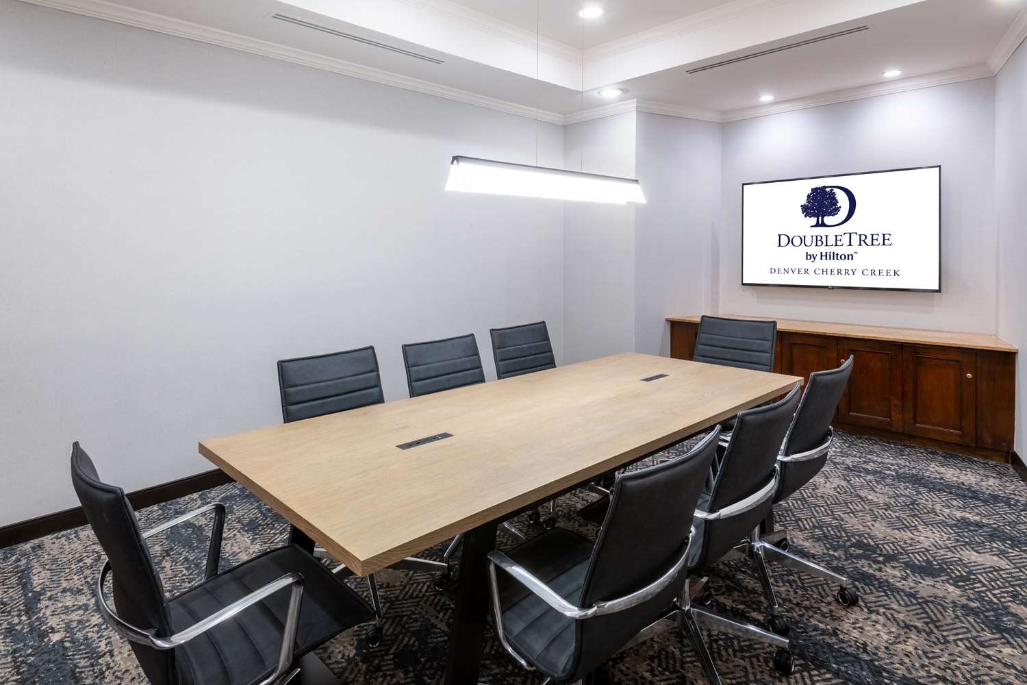 DoubleTree by Hilton Denver Cherry Creek 16/21