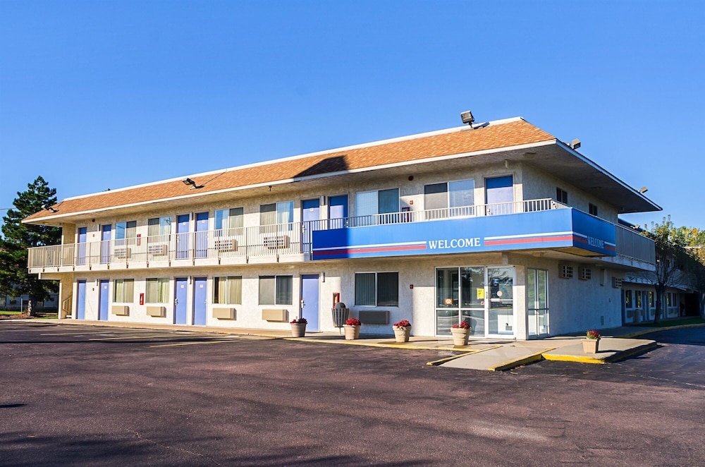 Motel6 Mitchell, SD in MITCHELL - SD