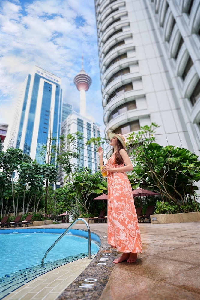 Shangri-La Kuala Lumpur 42/50
