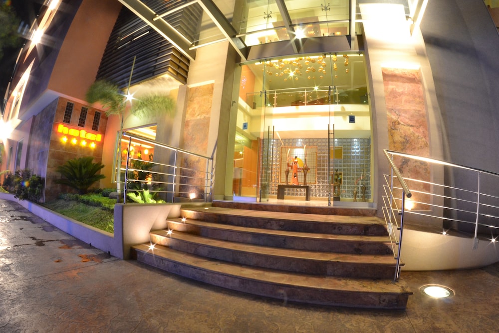 Hostalia Hotel Expo And Business Class in GUADALAJARA (MEXICO)