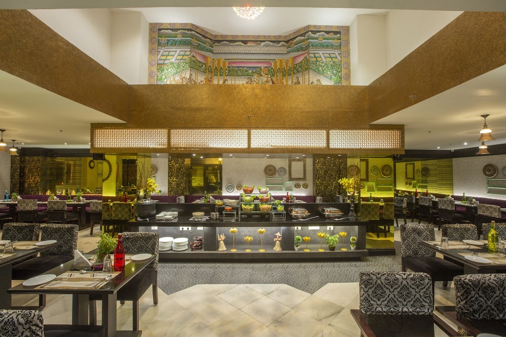 VESTA MAURYA PALACE 53/67