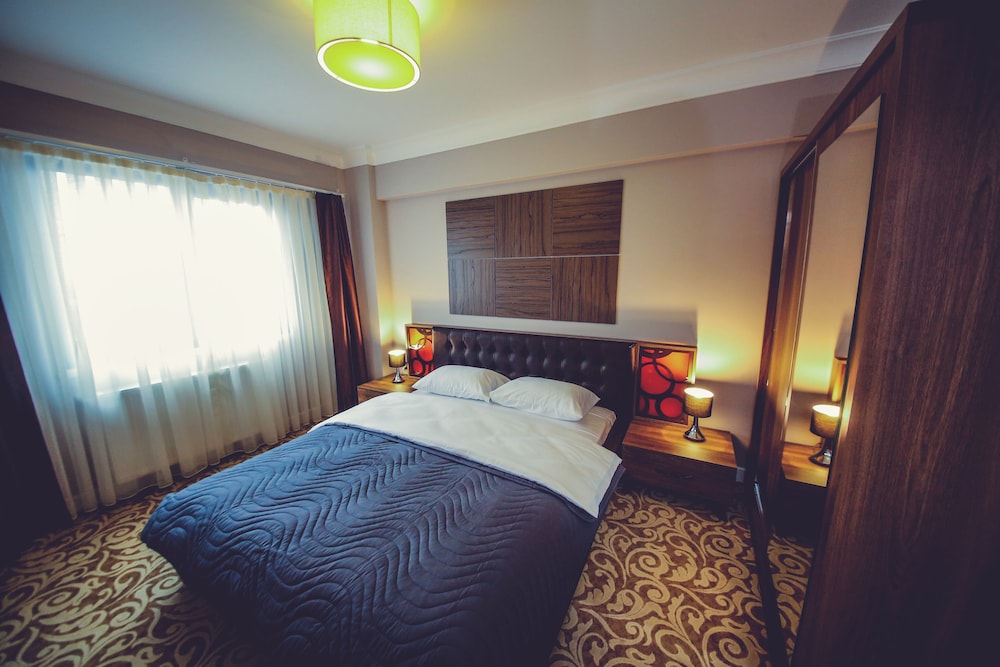 My Suit Residence 20/50