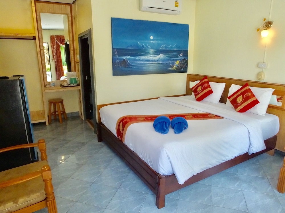 BLUE ANDAMAN LANTA RESORT 30/71