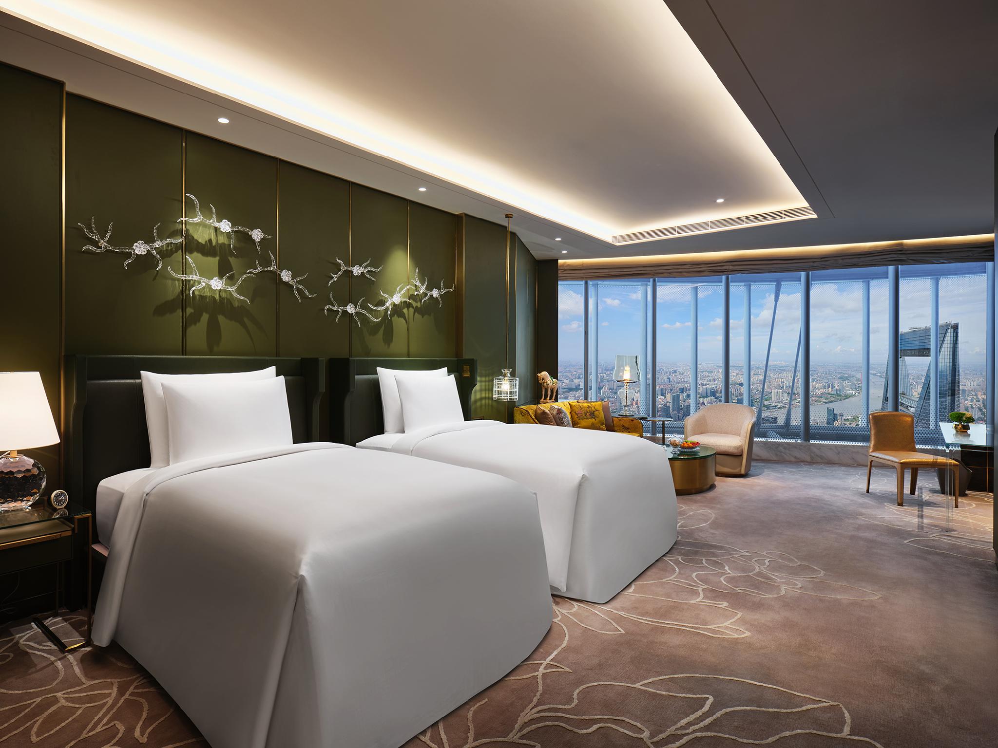 Jin Jiang, Suite