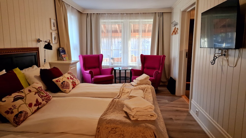 Store Ringheim Hotell and Restaurant 43/60