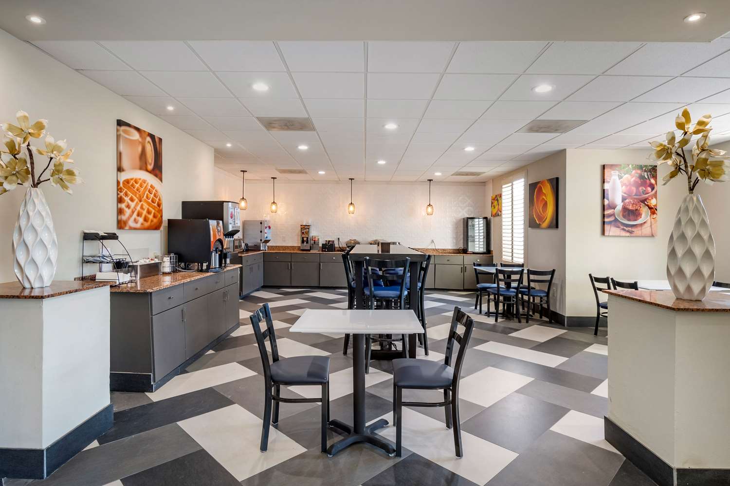 Best Western Plus Mckinney Inn & Suites 31/37