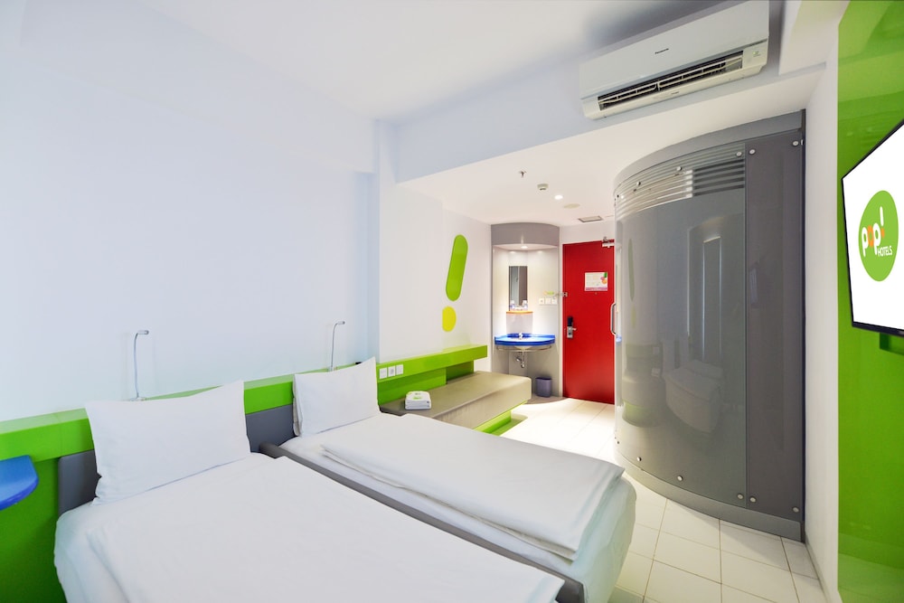 Pop Hotel Tanjung Karang Lampung 12/33