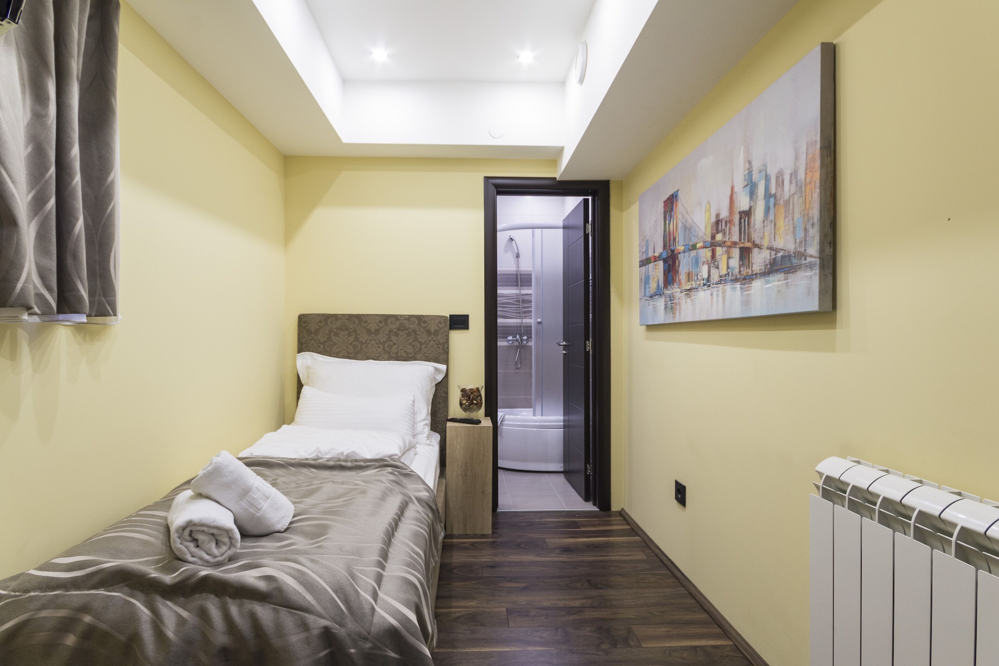 غرفة اقتصادية مفردة بسرير فردي، Madison Rooms 3/7