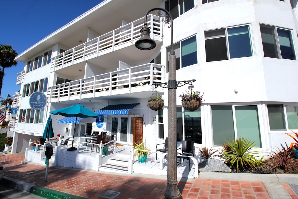 Sea Horse Resort 1/75
