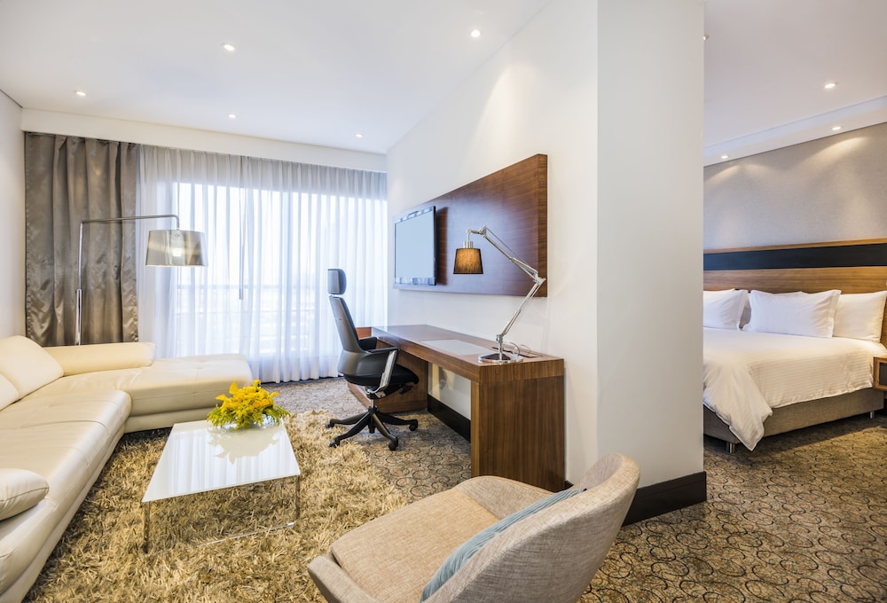 DoubleTree by Hilton Hotel Bogota Parque 93 23/43