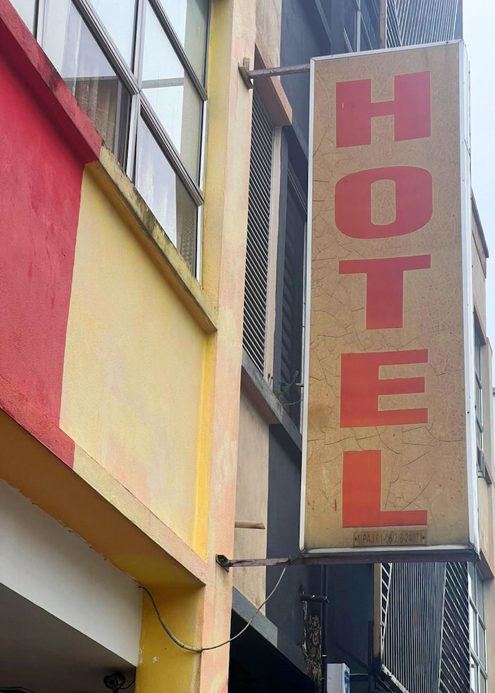 Ampang Business Hotel 4/51