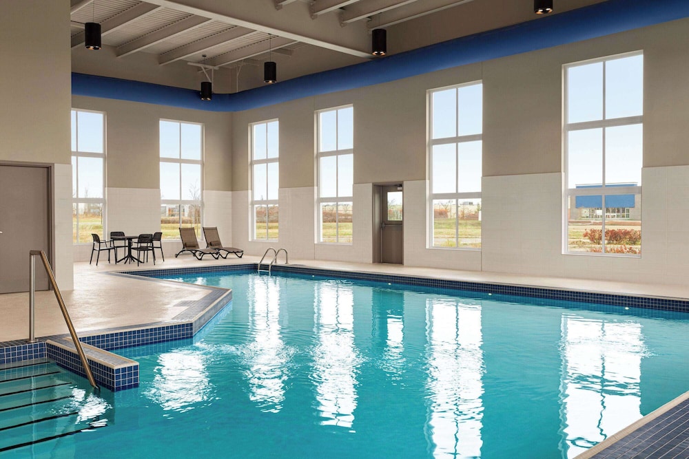 Microtel Inn & Suites by Wyndham Boisbriand 20/35