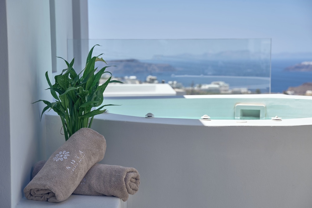 Nova Luxury Suites 10/50