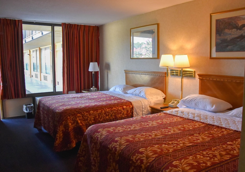 Homeplace Inn 18/51