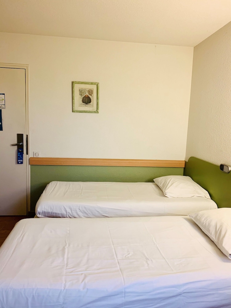 Bonsai Hotel Dijon Sud 13/52
