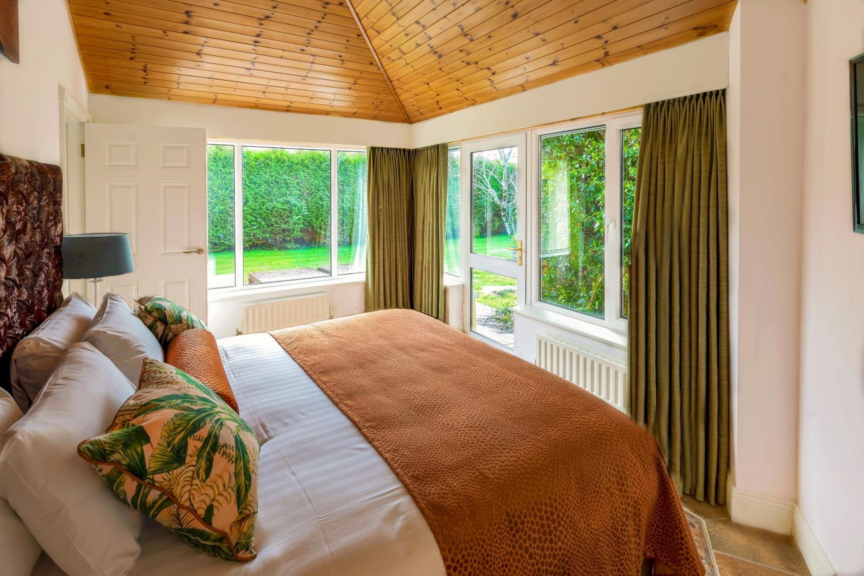 Garden Suite