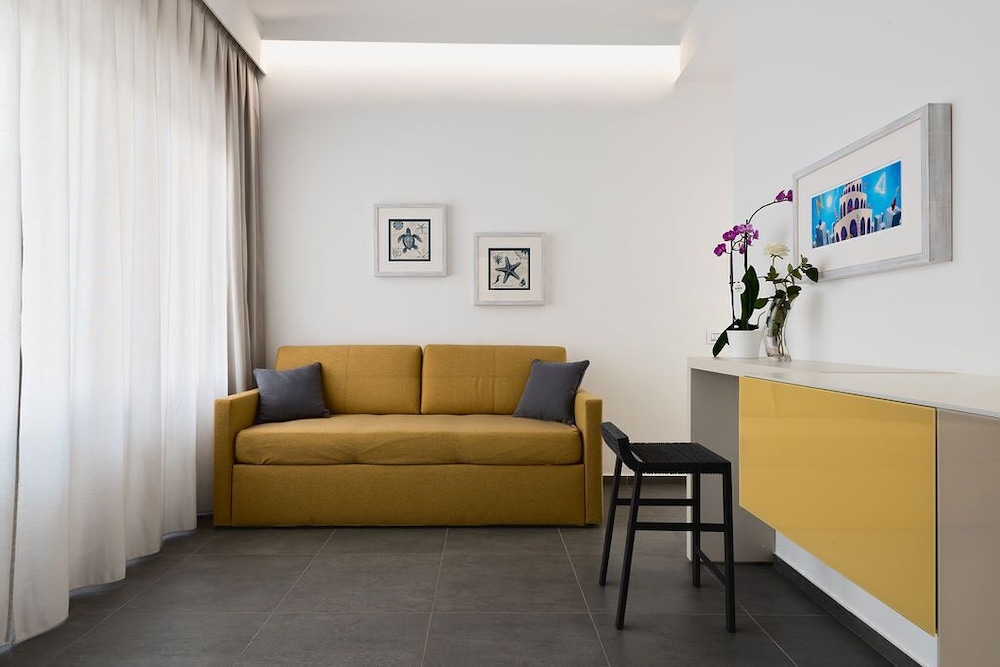 Nautilus B&B Suite Design 17/30