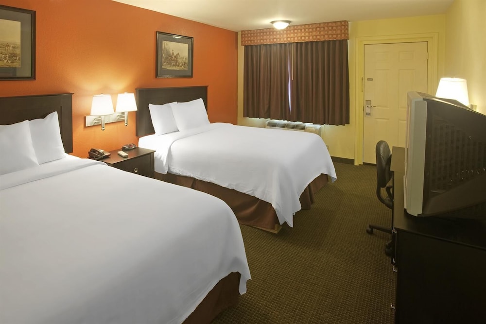 Americas Best Value Inn Waco 11/13