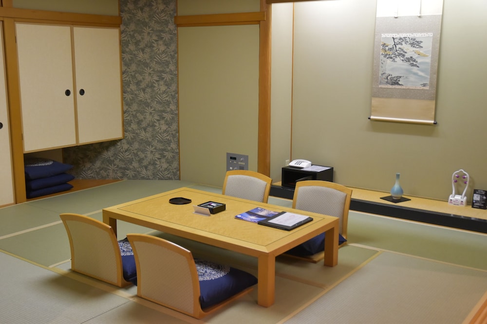 The Gran Resort Elegante Awajishima 49/59