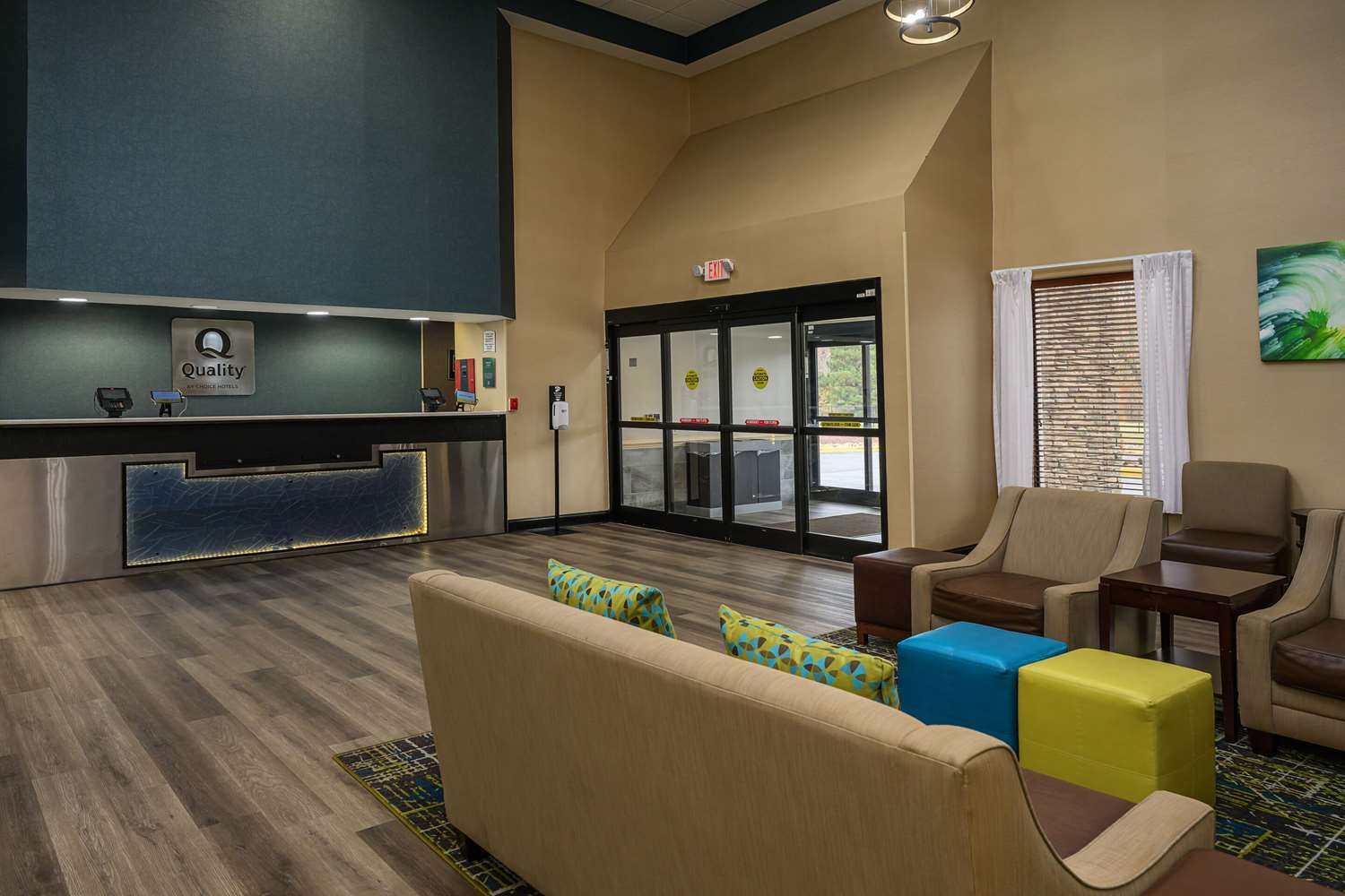 Quality Inn & Suites Lexington South 25/36