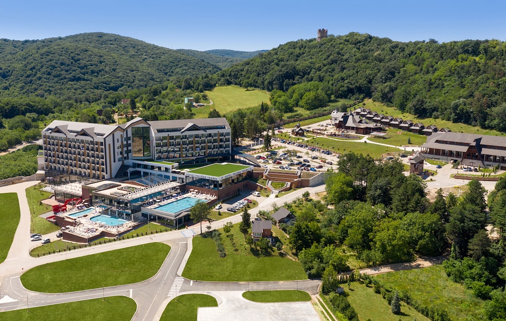 Movenpick Resort and Spa Fruske Terme 55/57