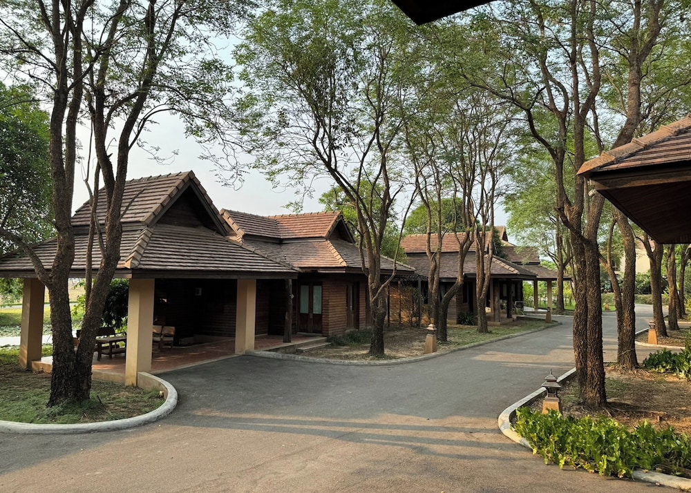 Karina Resort Chiang Mai by ZUZU in CHIANG MAI