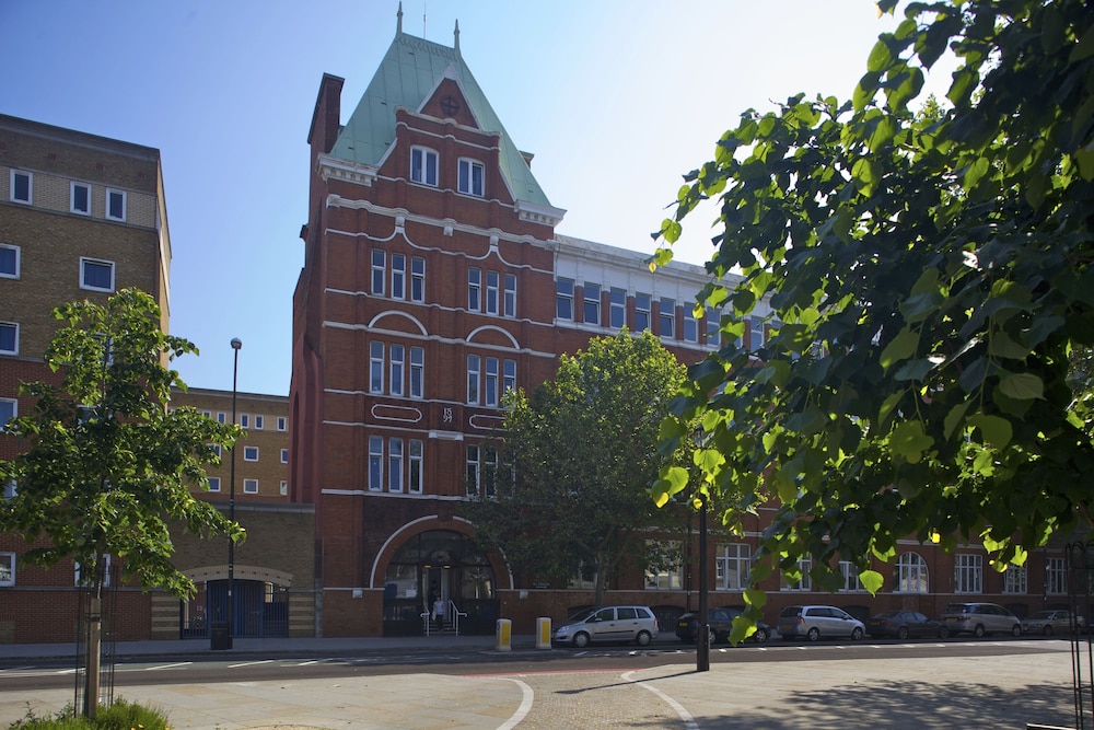 Great Dover Street Apartments 15/23