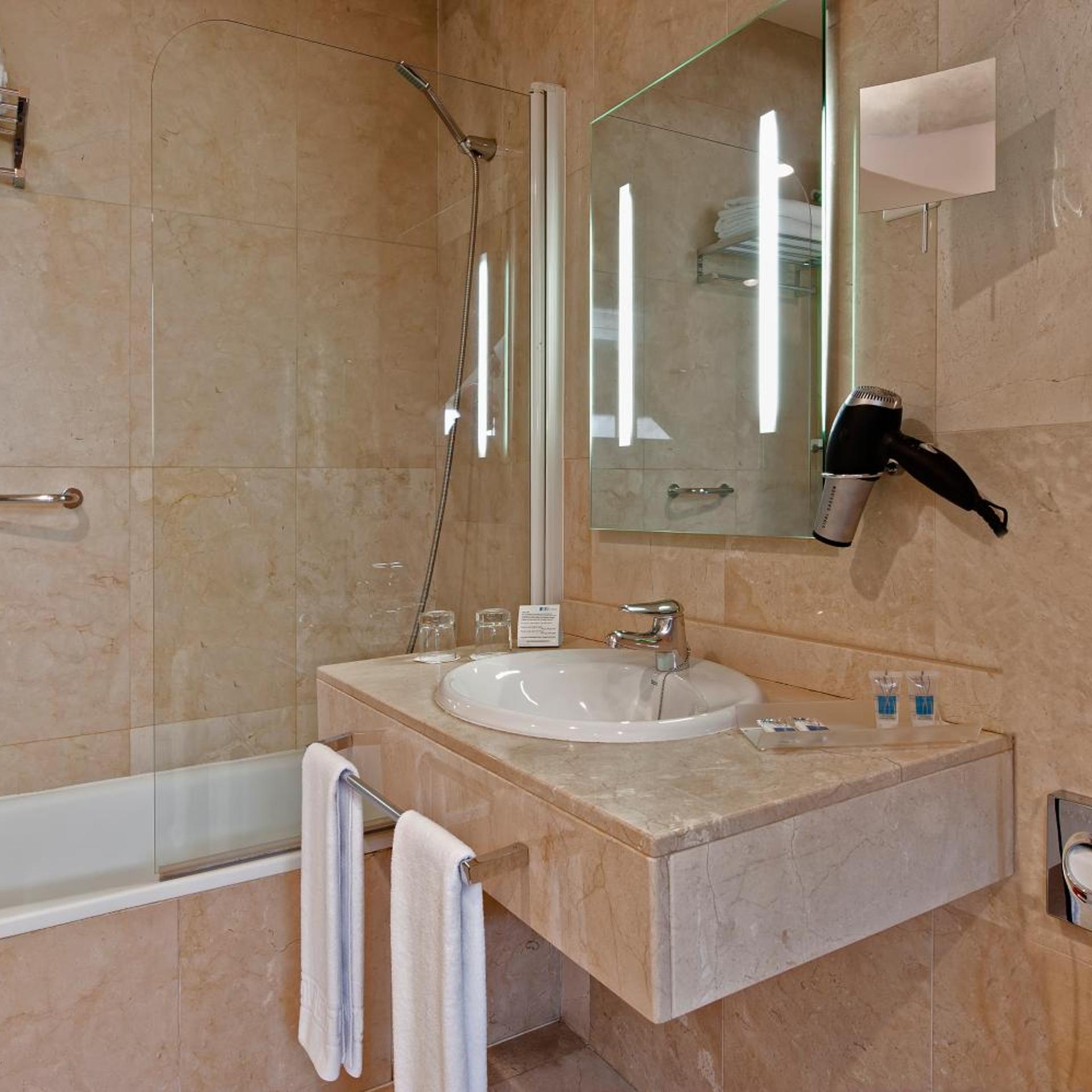 Family, Double Bed, Exe Suites 33 2/4