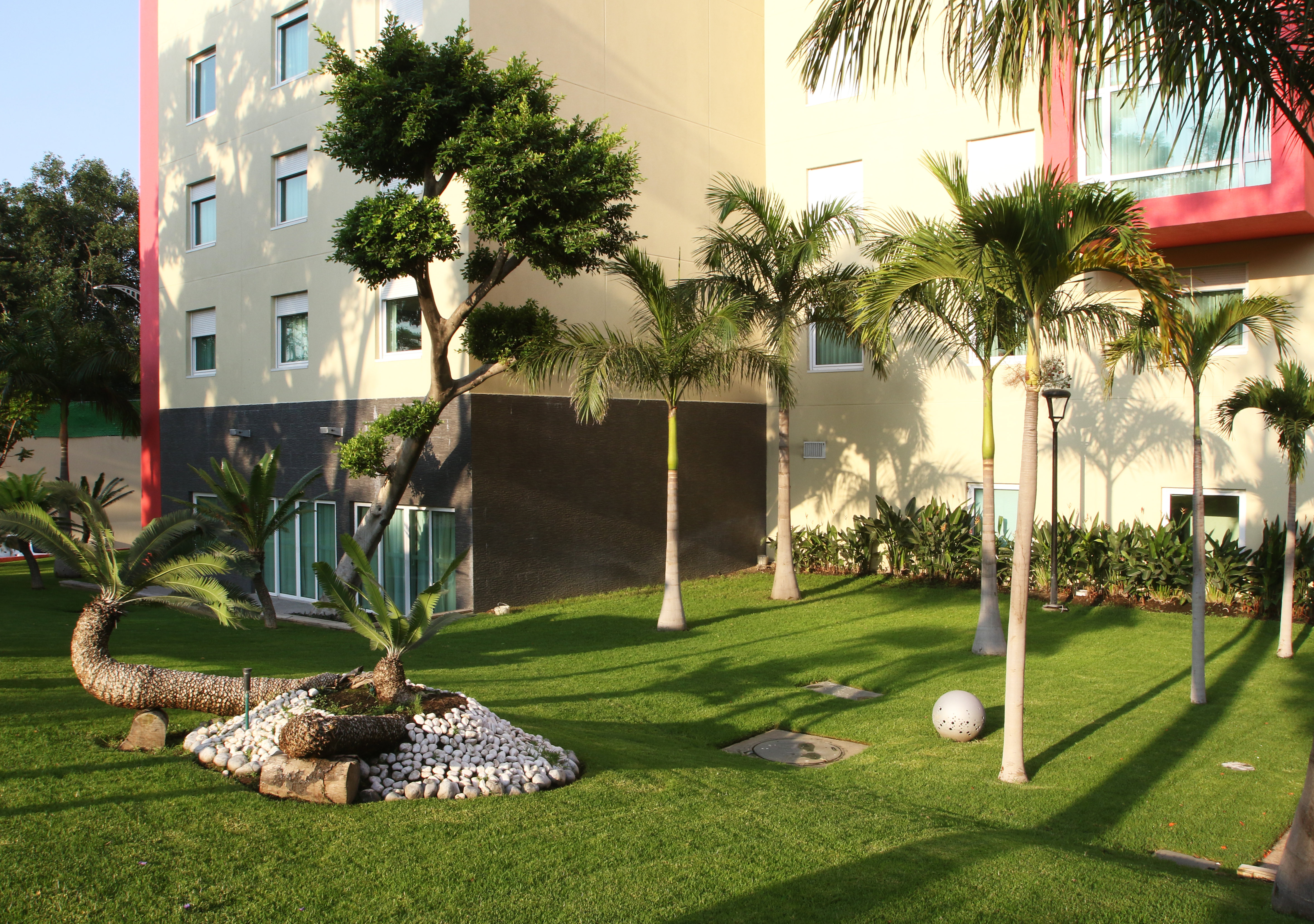 Holiday Inn Express & Suites Cuernavaca 47/50