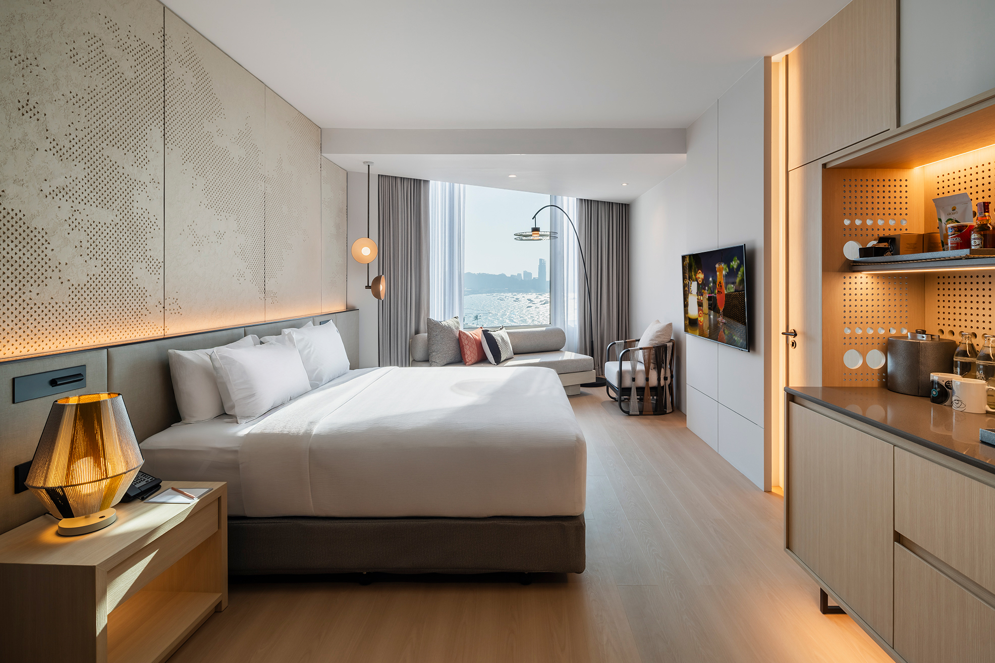 Royal, Rock, Sea View, Hard Rock Hotel Pattaya 7/10