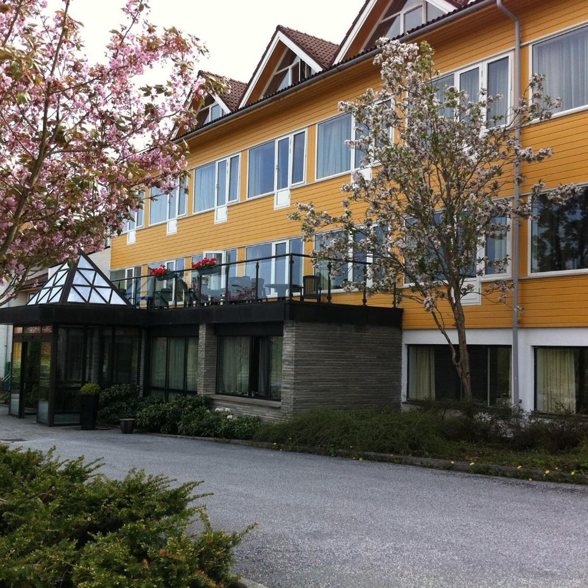 Alver Hotel 4/50