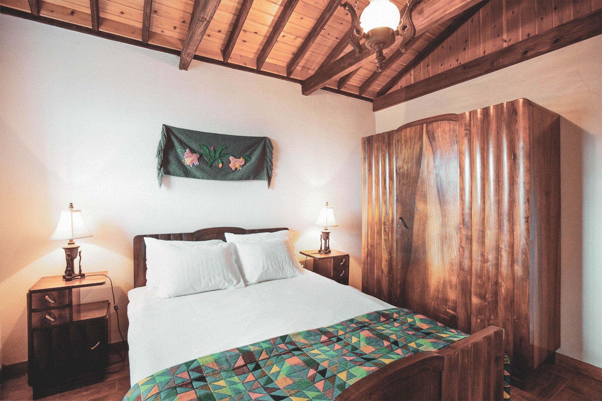 3 Bedrooms, Executive, 1 Double and 4 Single Beds, Ocean View