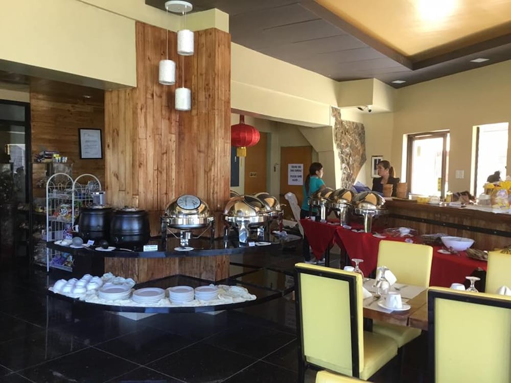 Basic Rooms Hotel 8/21