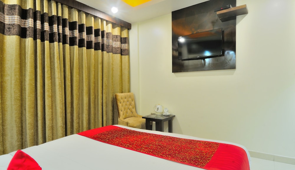 Hotel Sai Miracle 25/47