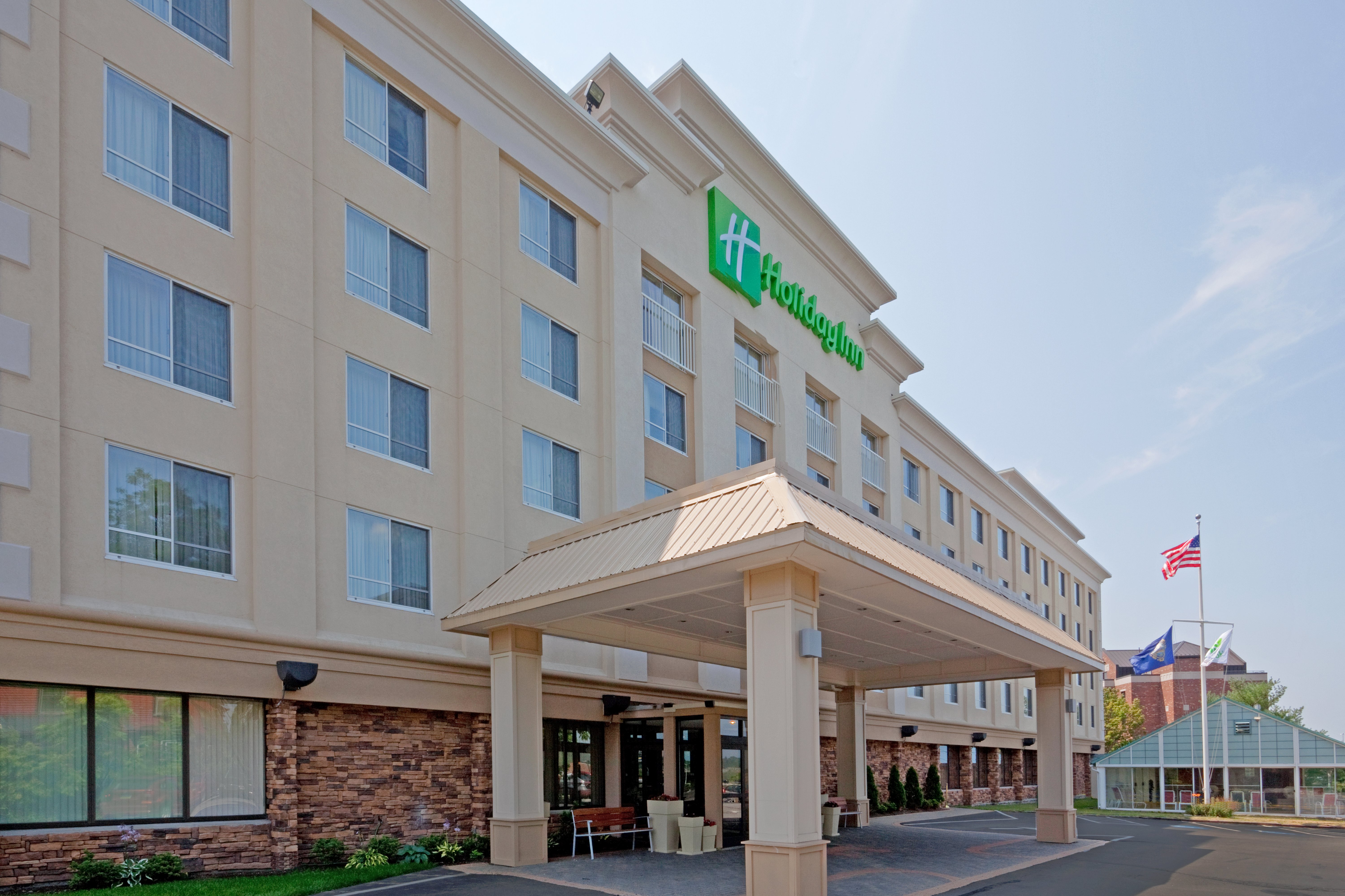 Holiday Inn Portsmouth 40/41