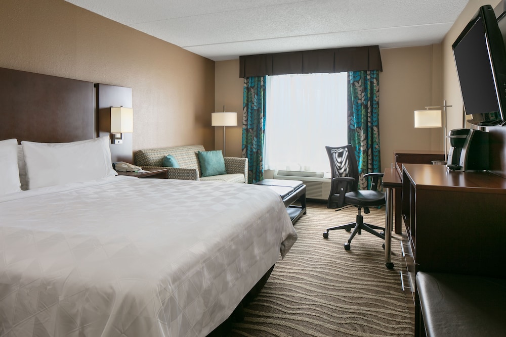 Holiday Inn Hotel And Suites Overland Park West 24/78