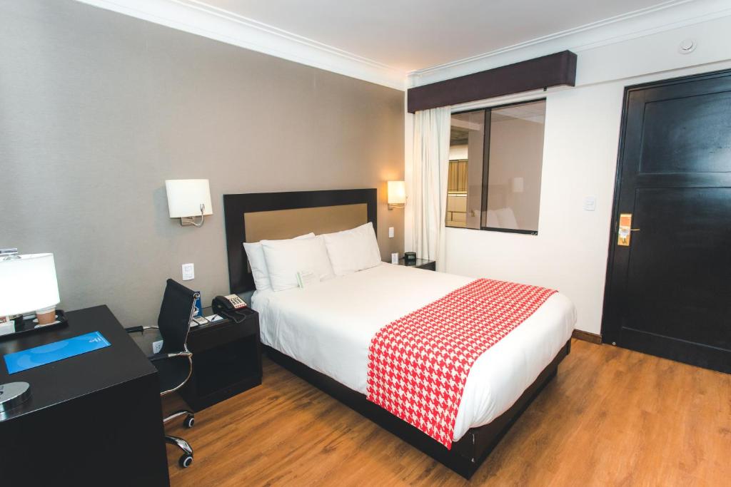 Room, Single