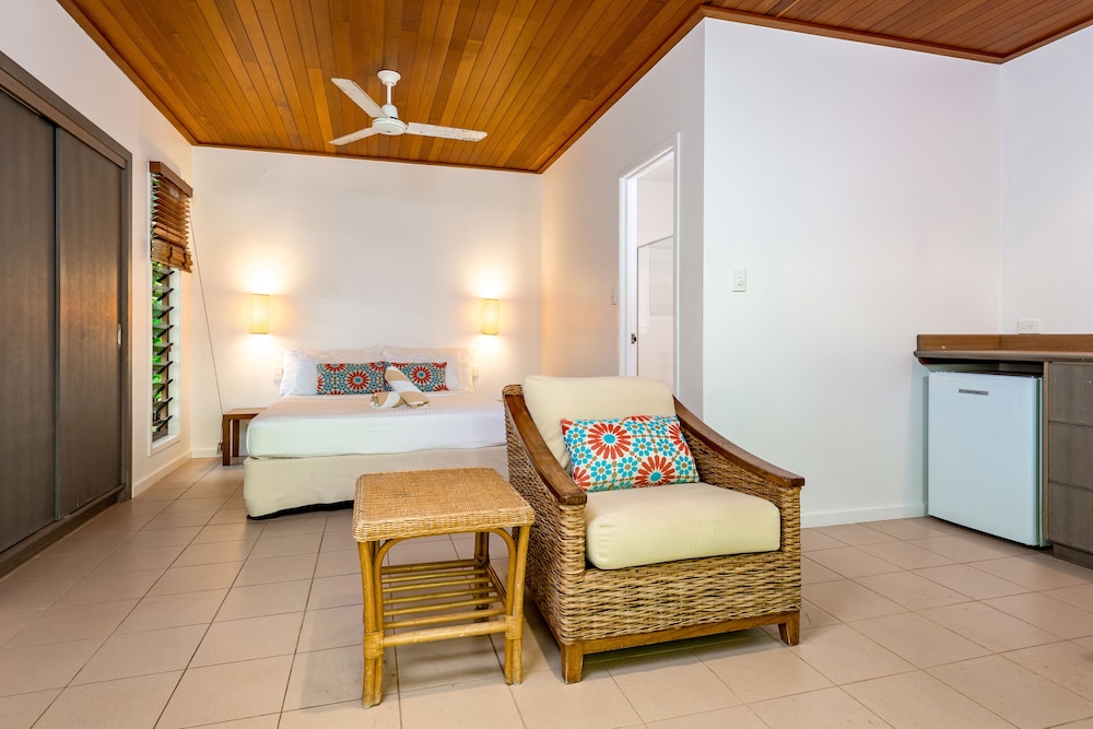 Heron Island Resort 30/70