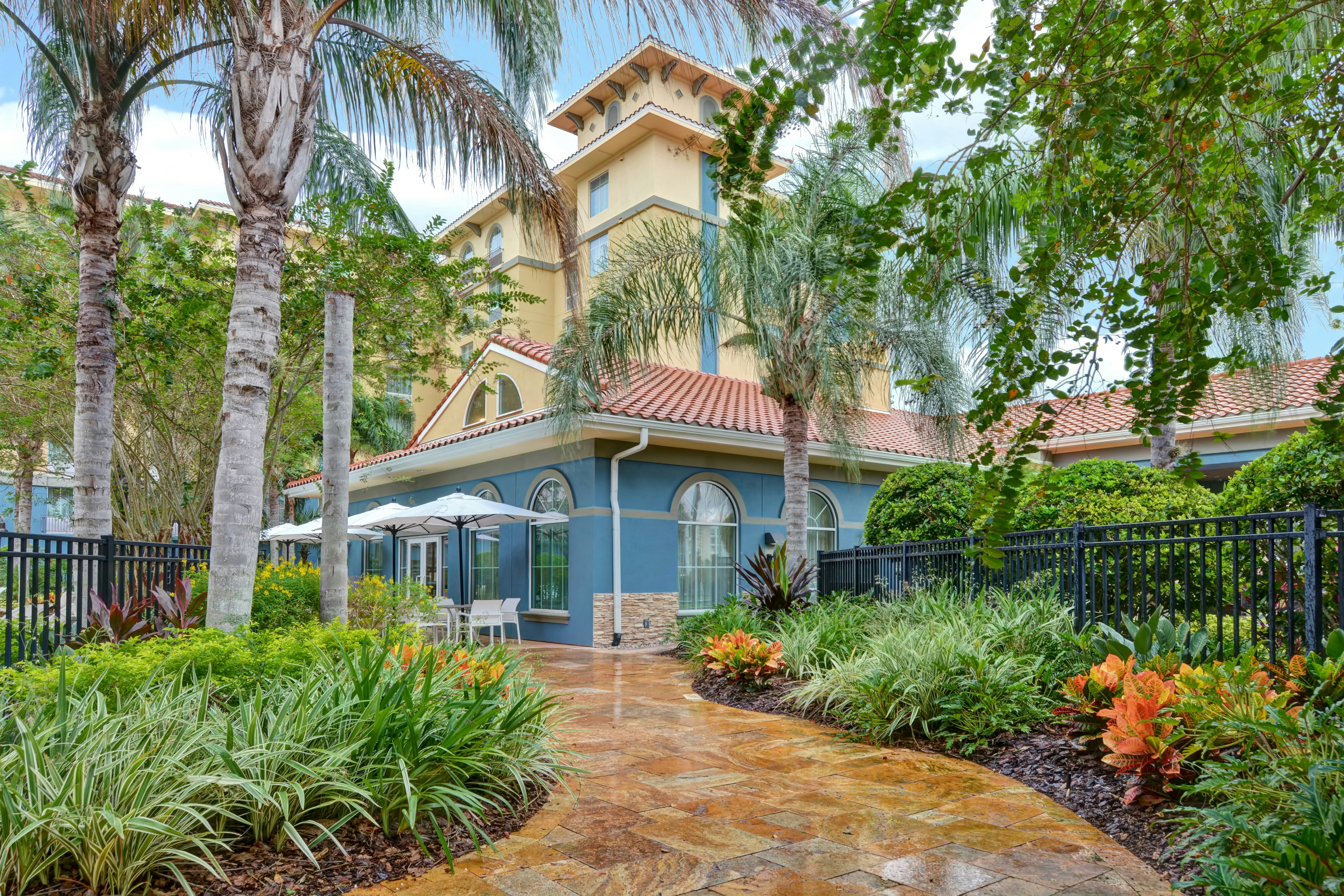 Hilton Garden Inn Lake Buena Vista 66/69