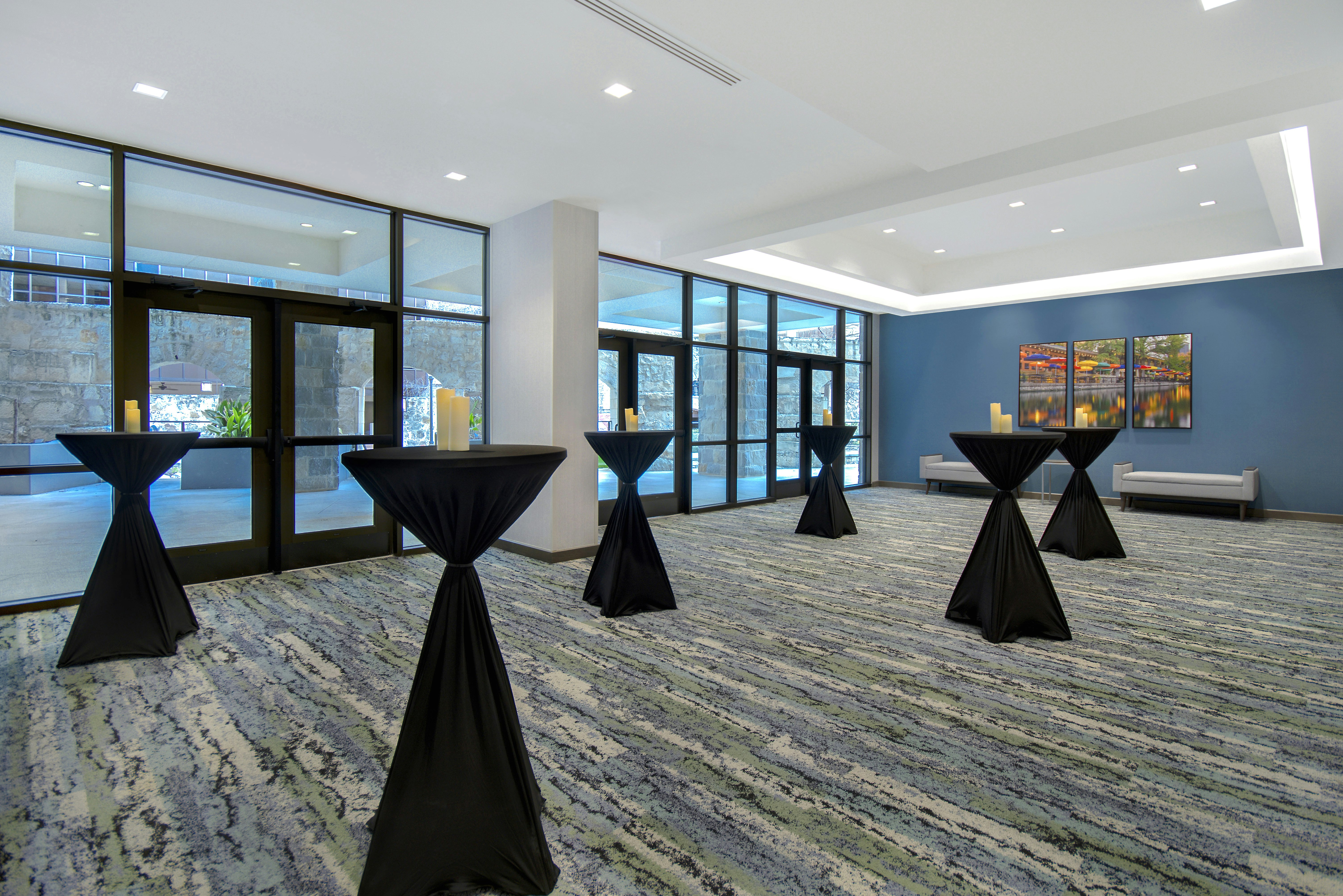 Hampton Inn & Suites San Antonio Riverwalk 44/77