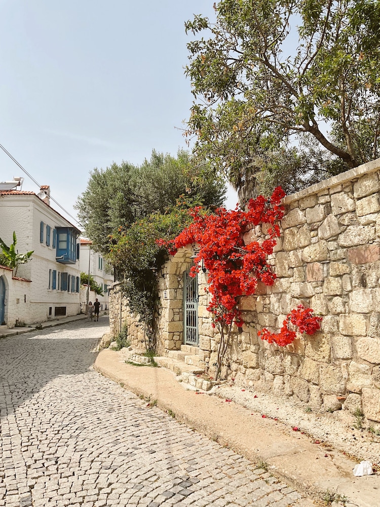 Temucin Hotel 23/34