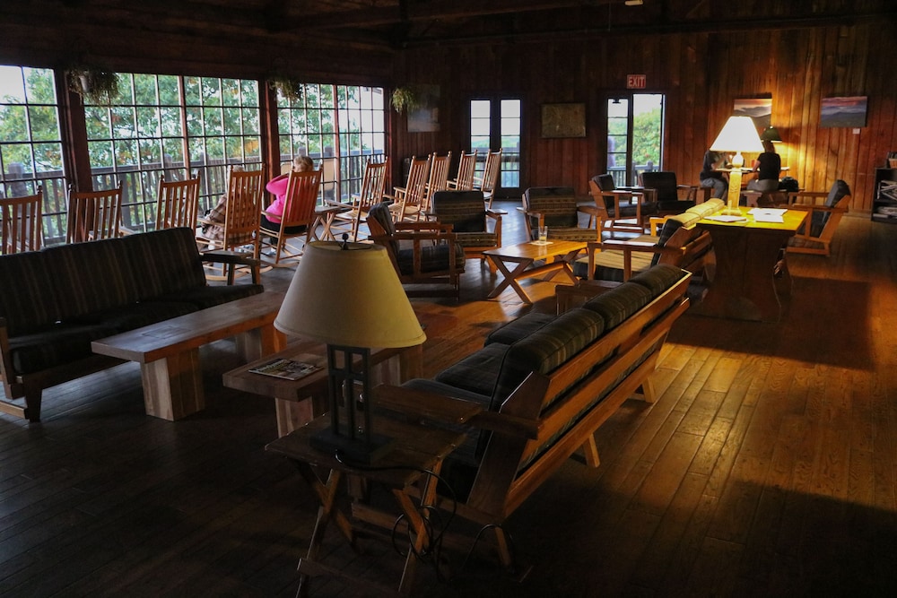 Big Meadows Lodge 28/33