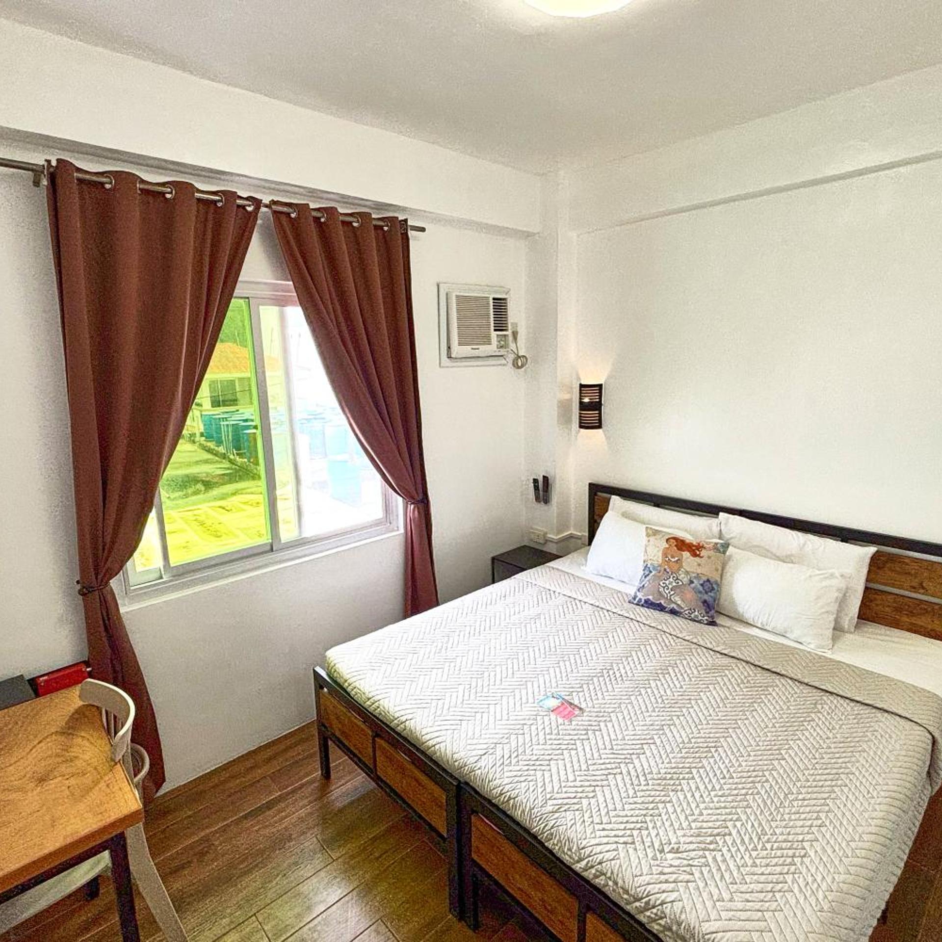 Room, Double Bed